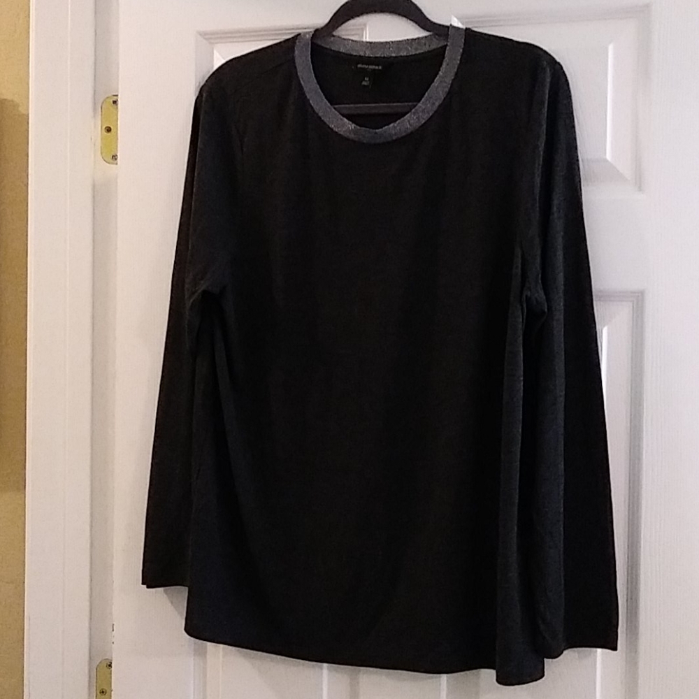 Banana Republic Tee-style shirt XL NWOT